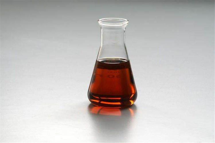 高速輕載齒輪的齒面負荷低且速度高，形成油膜的條件好，一般用黏度低的不含極壓添加劑的工業齒輪油即可